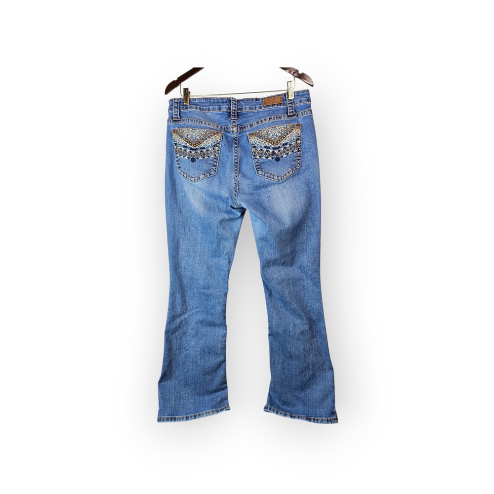 Shyanne Aztec Print Pocket Mid-Rise Flare Jeans - Picture 7 of 8
